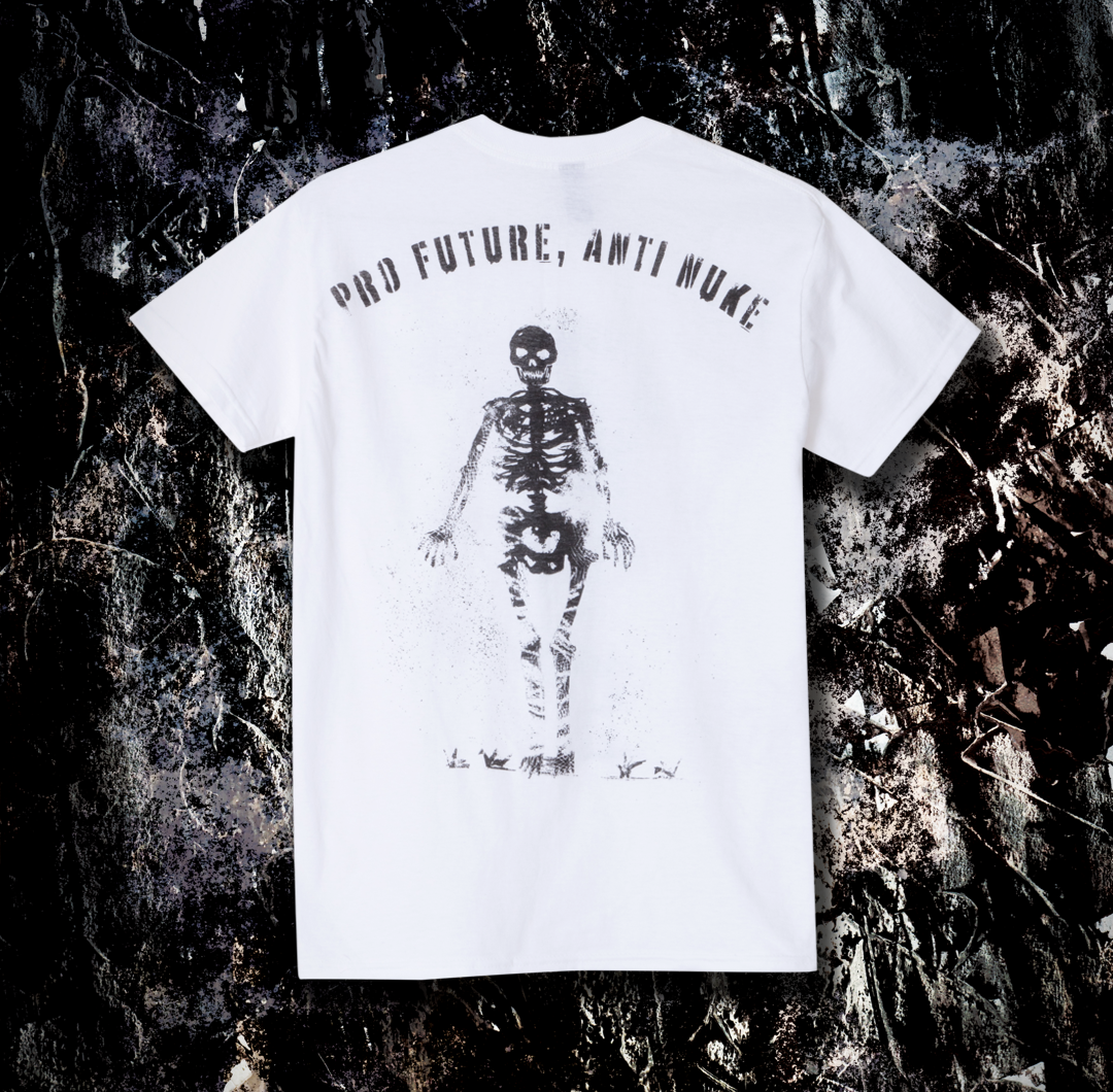 Pro Future, Anti Nuke // T-Shirt